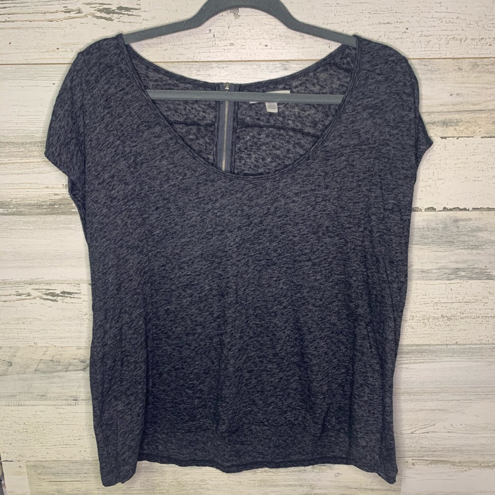 American Eagle Outfitters grey zipper back tee